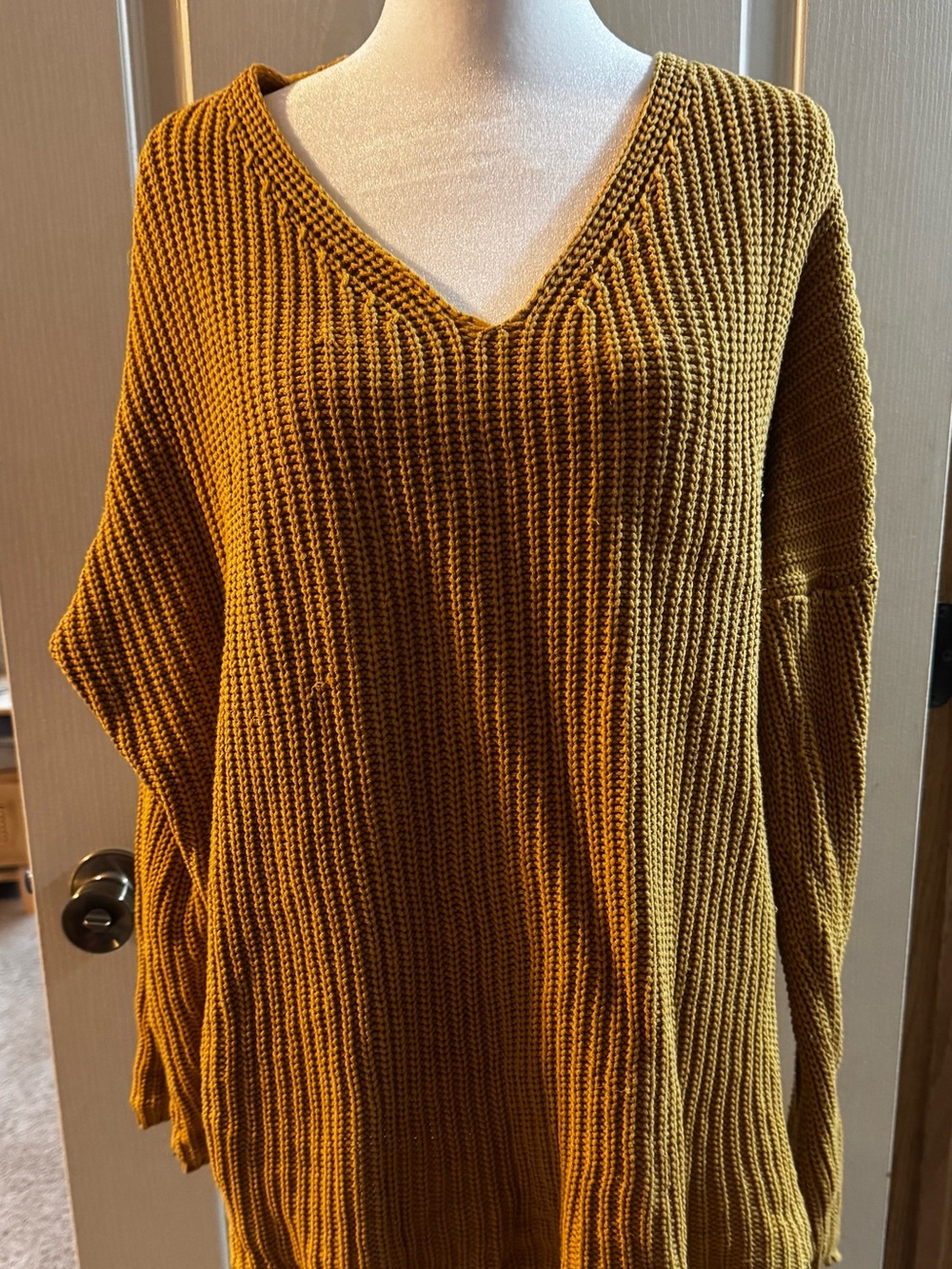 Women’s V-Neck Chunky Knit Women's Sweater in Mustard